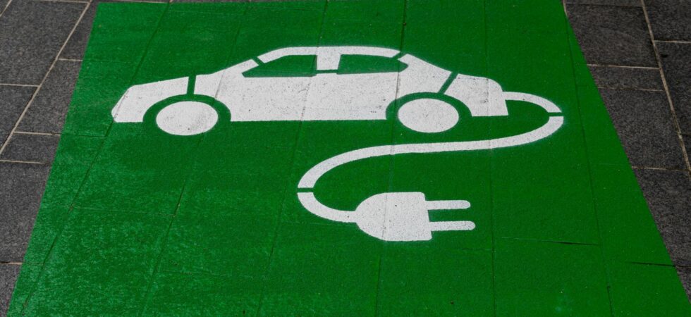 Do Electric Vehicles (EV) Have Engines? The Answer May Surprise You